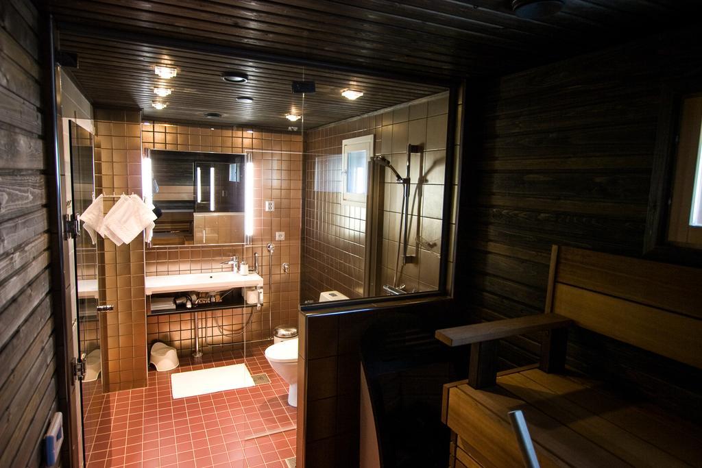 Haapala Suites Entinen Iida Вуокати Екстериор снимка